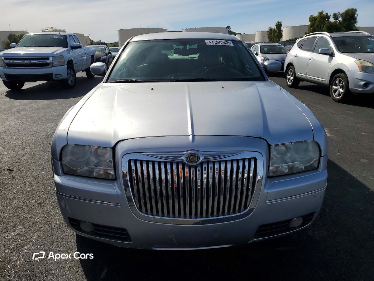 Chrysler 300 2005