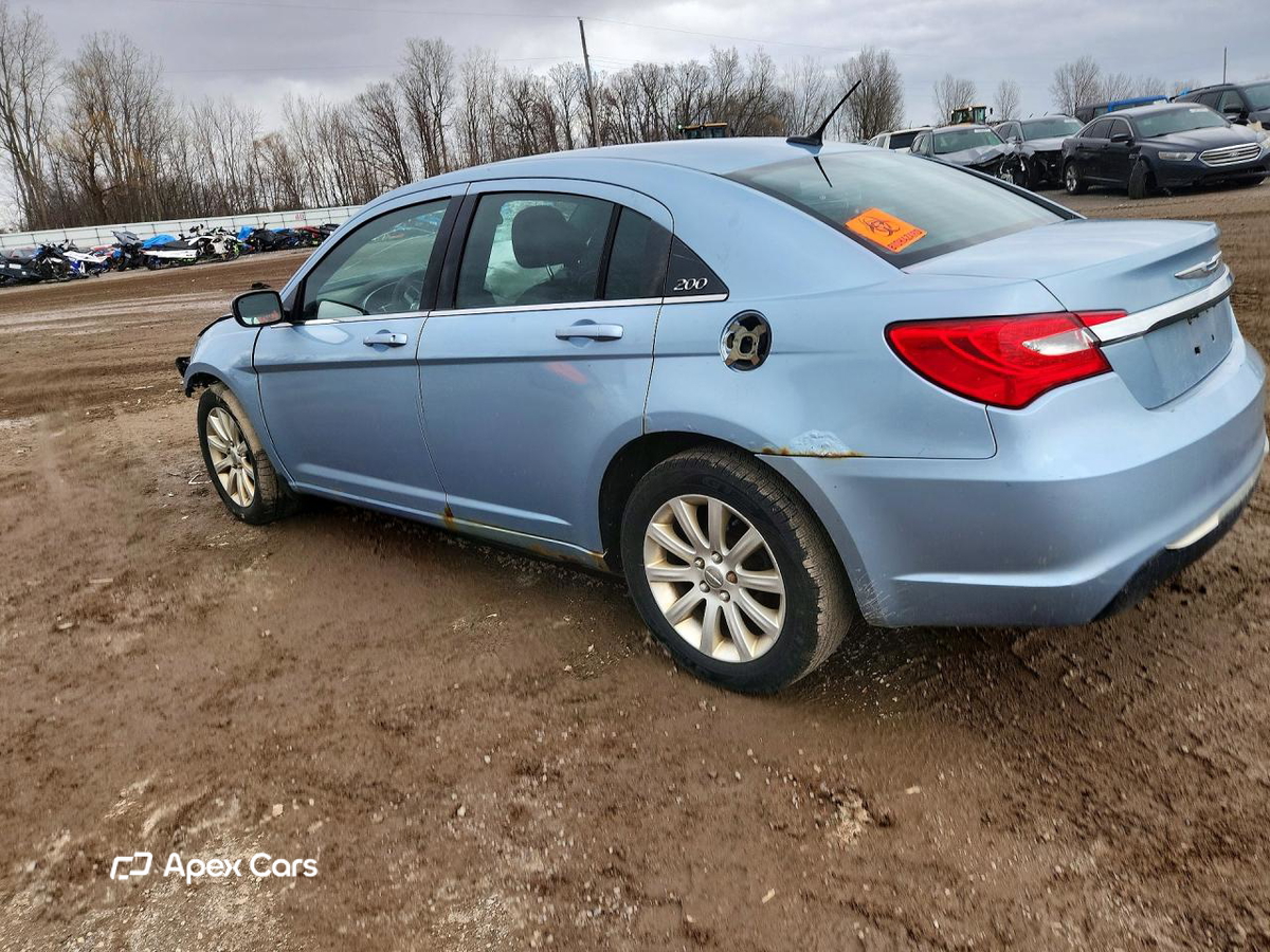 Chrysler 200 2012