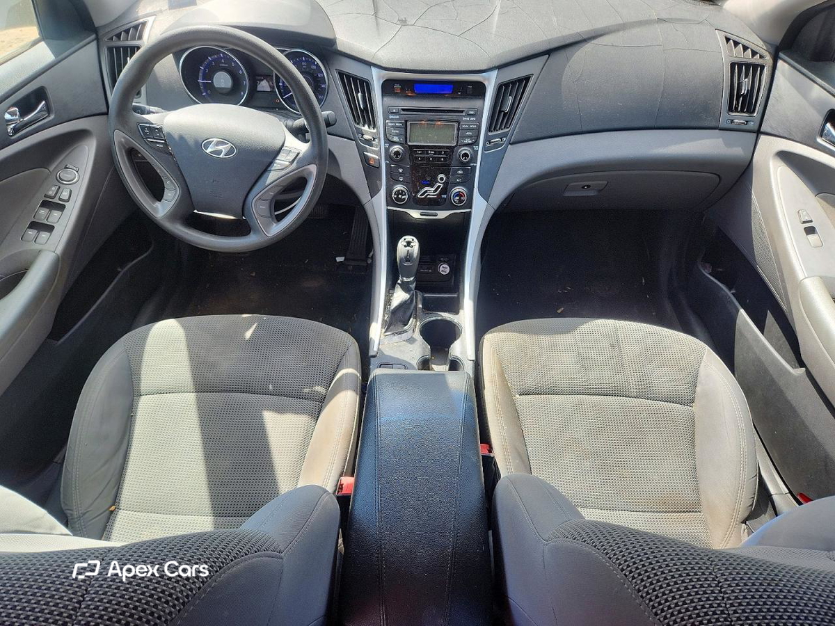 Hyundai Sonata 2013