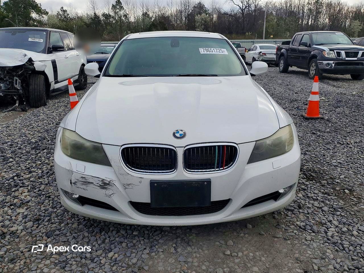 BMW Series 3 2011
