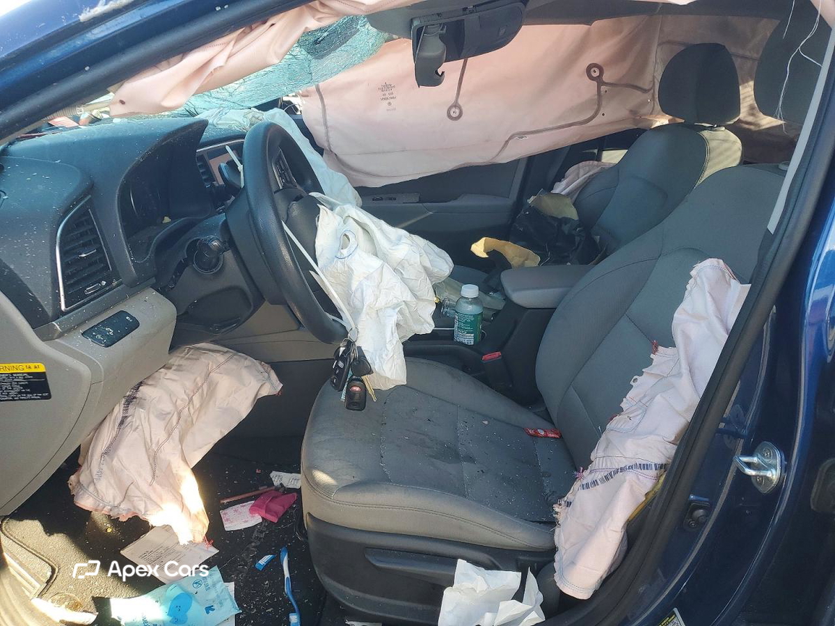 Hyundai Elantra 2018