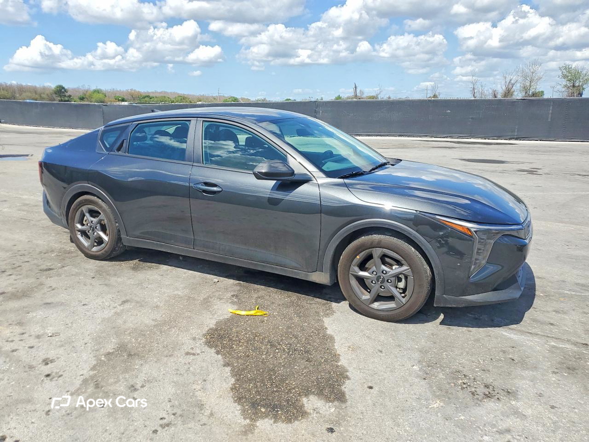 Kia K4 2025