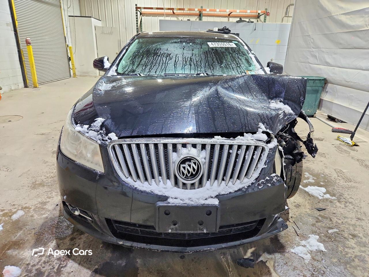 Buick LaCrosse 2011