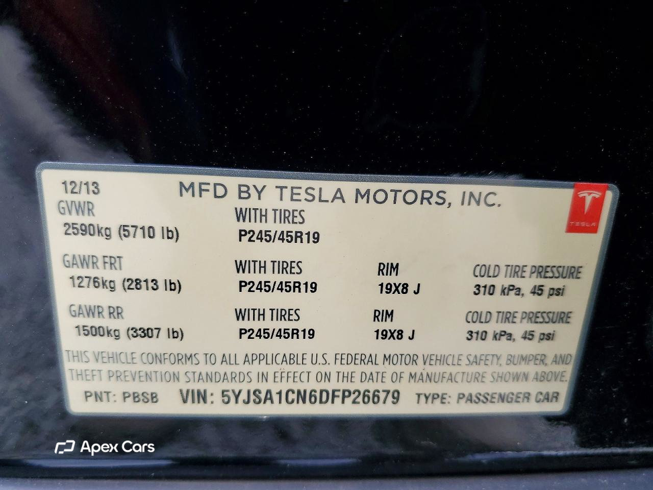 Tesla Model S 2013