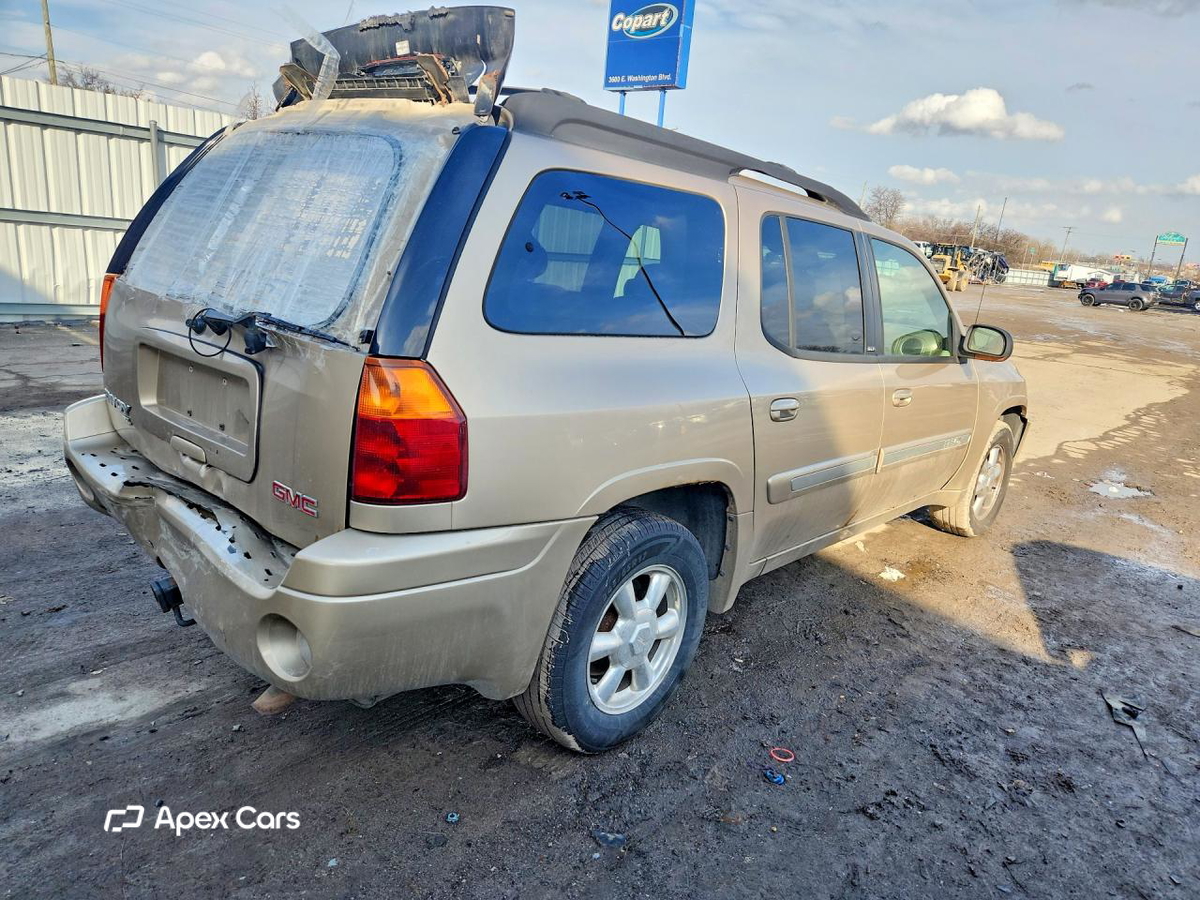 GMC Envoy 2004