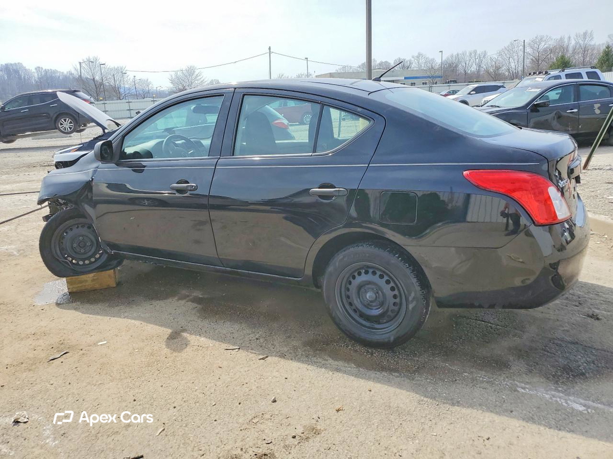 Nissan Versa 2012