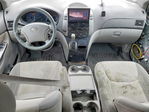 Toyota Sienna 2010