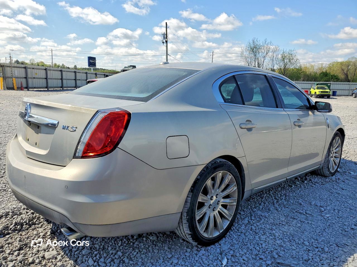 Lincoln MKS 2009