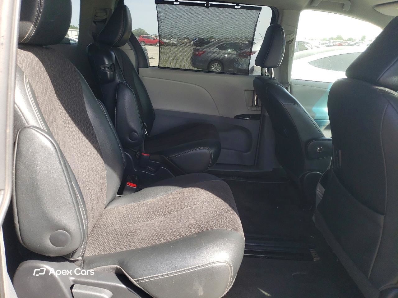 Toyota Sienna 2012