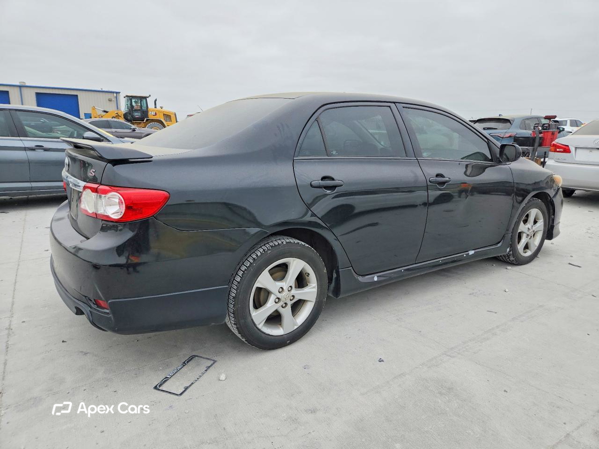Toyota Corolla 2013