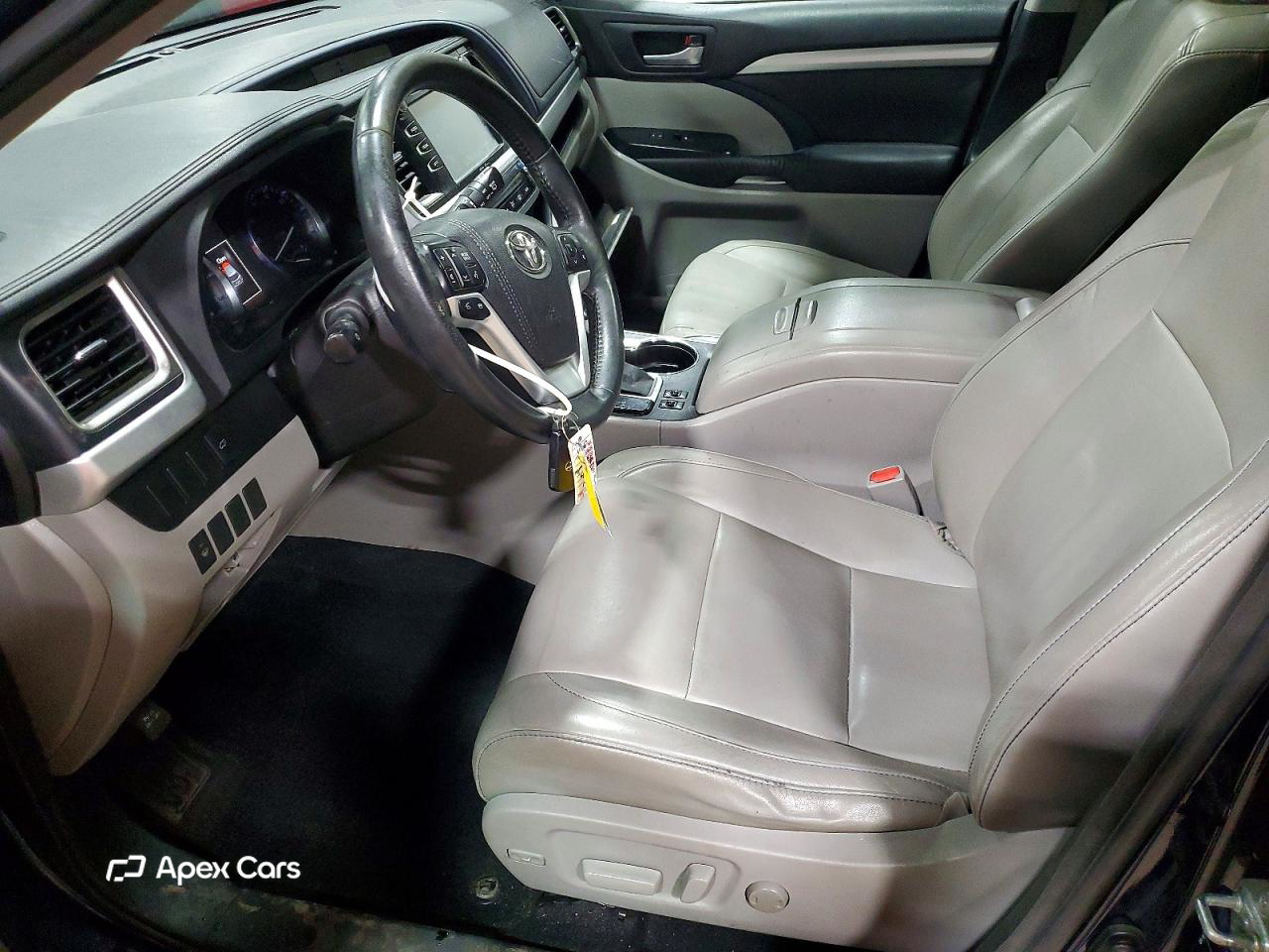 Toyota Highlander 2015