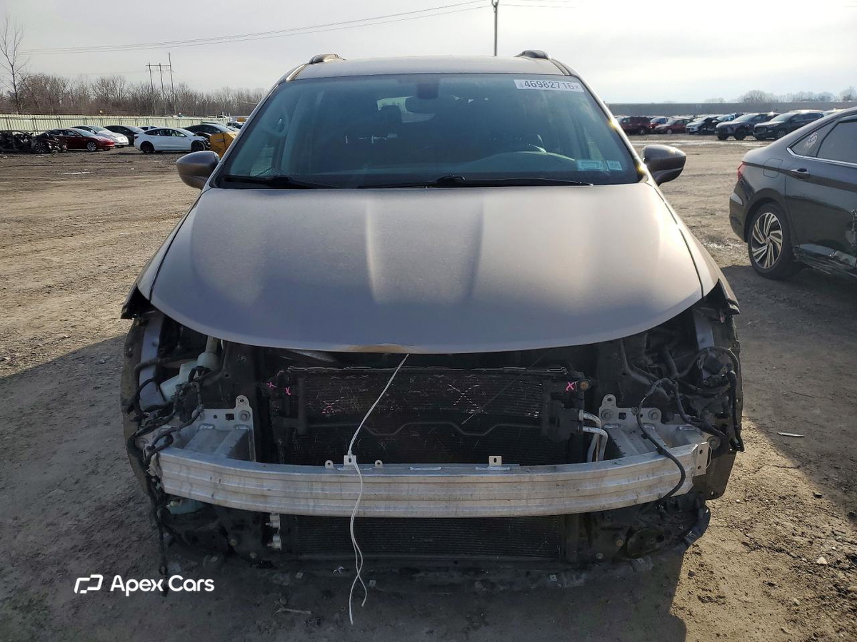 Chrysler Pacifica 2017