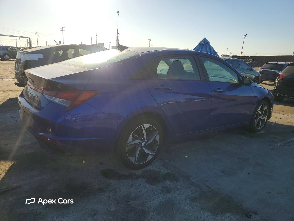 Hyundai Elantra 2023