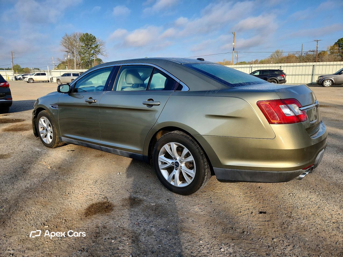 Ford Taurus 2012