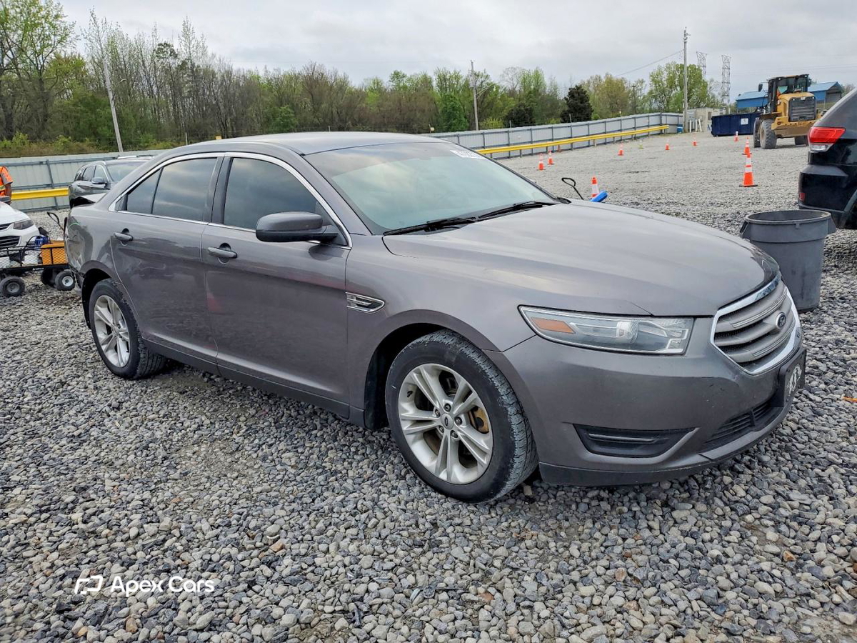 Ford Taurus 2013