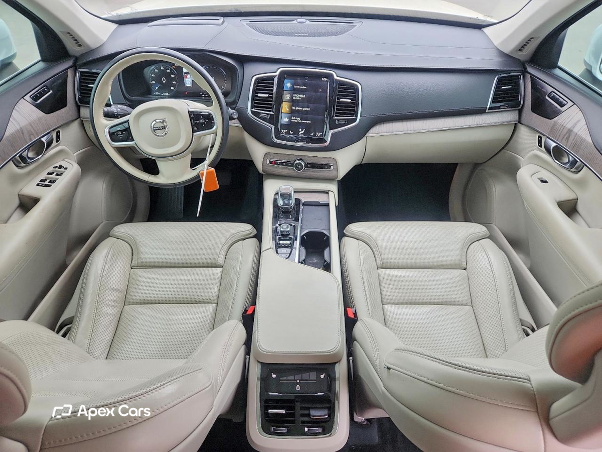 Volvo XC90 2021