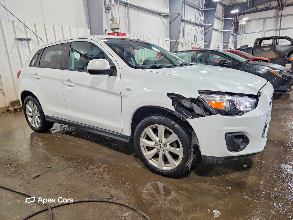 Mitsubishi Outlander 2015