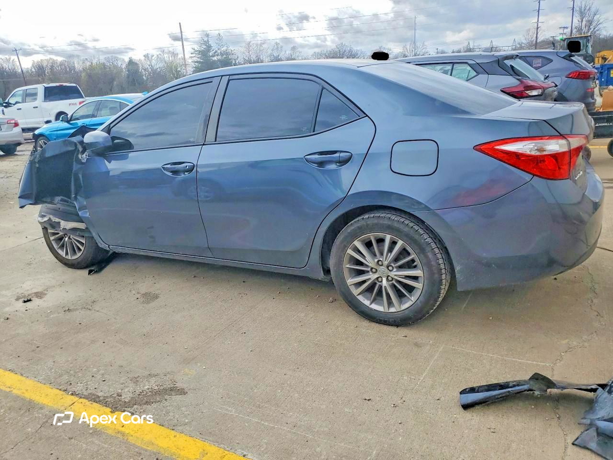 Toyota Corolla 2015