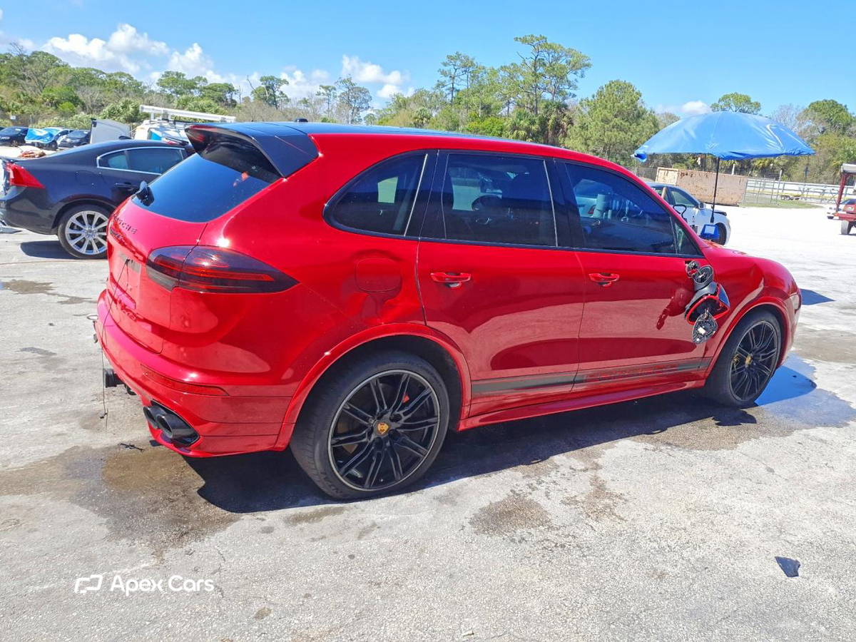 Porsche Cayenne 2016