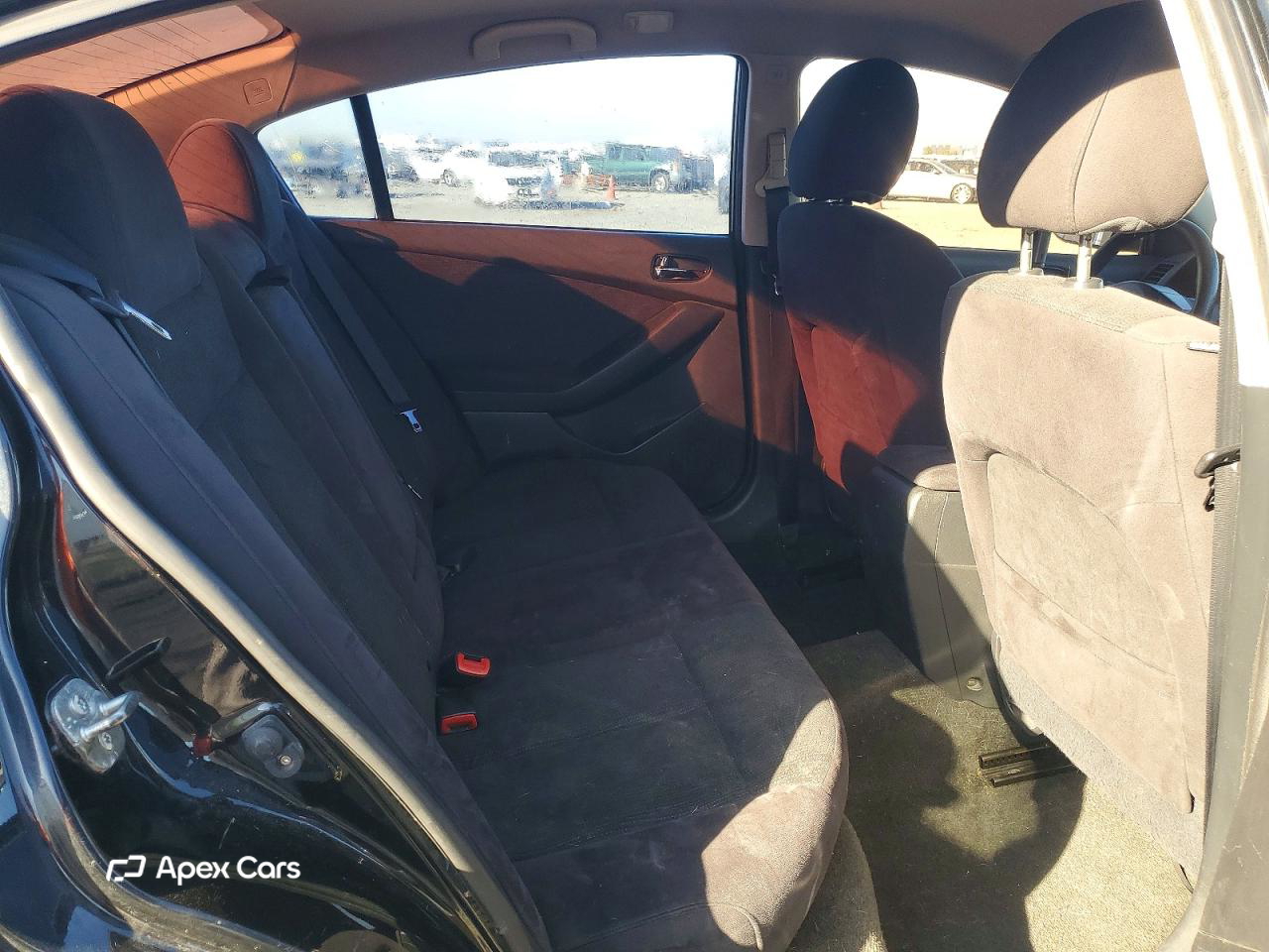 Nissan Altima 2012