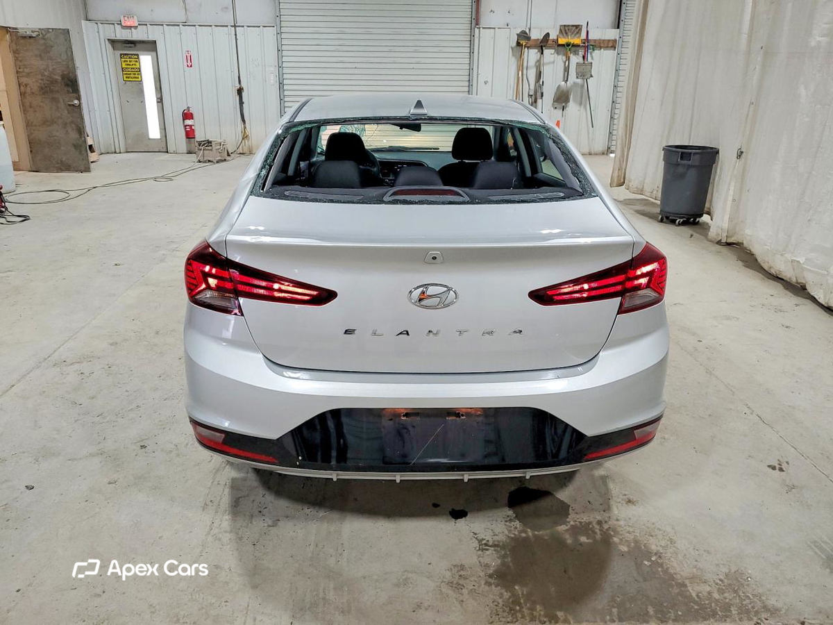 Hyundai Elantra 2019