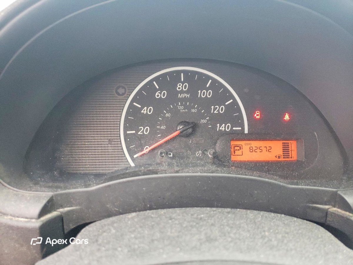 Nissan Versa 2012