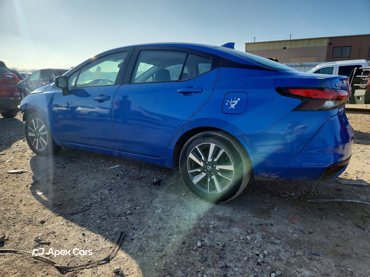 Nissan Versa 2021