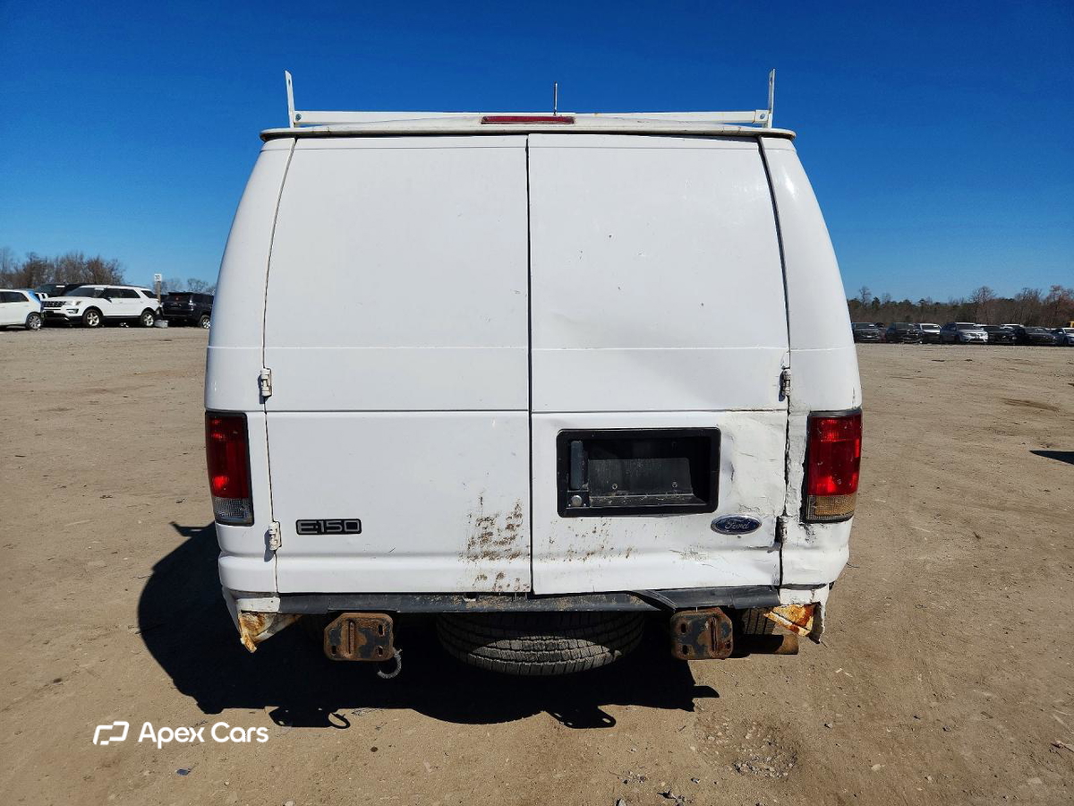 Ford Econoline 2005