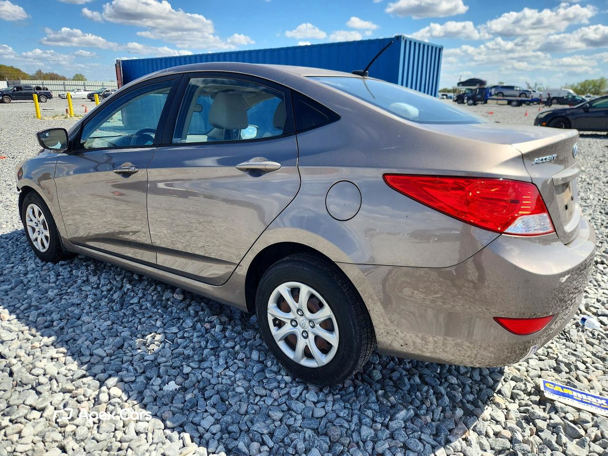 Hyundai Accent 2014