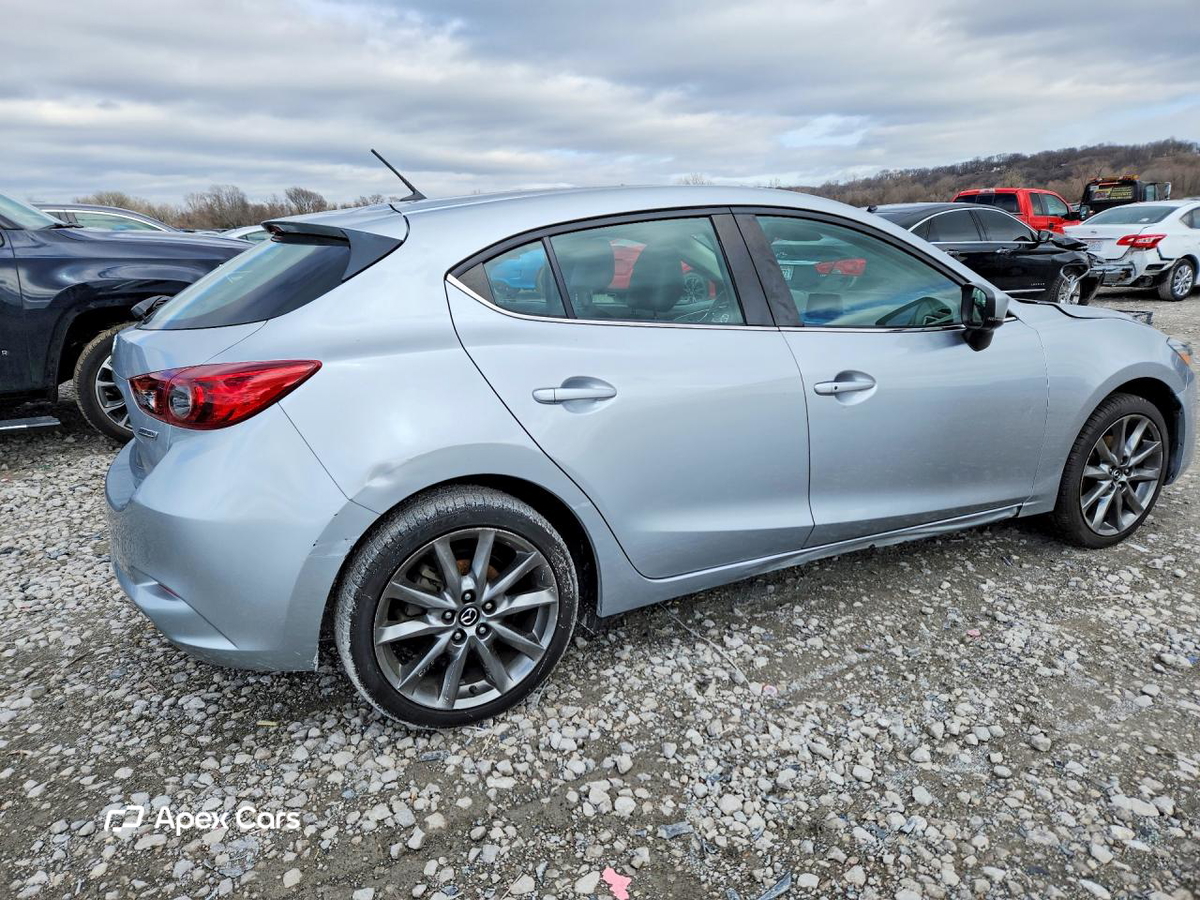 Mazda 3 2018
