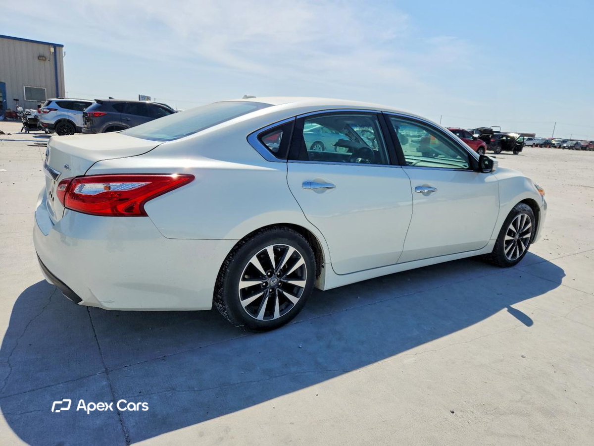 Nissan Altima 2017