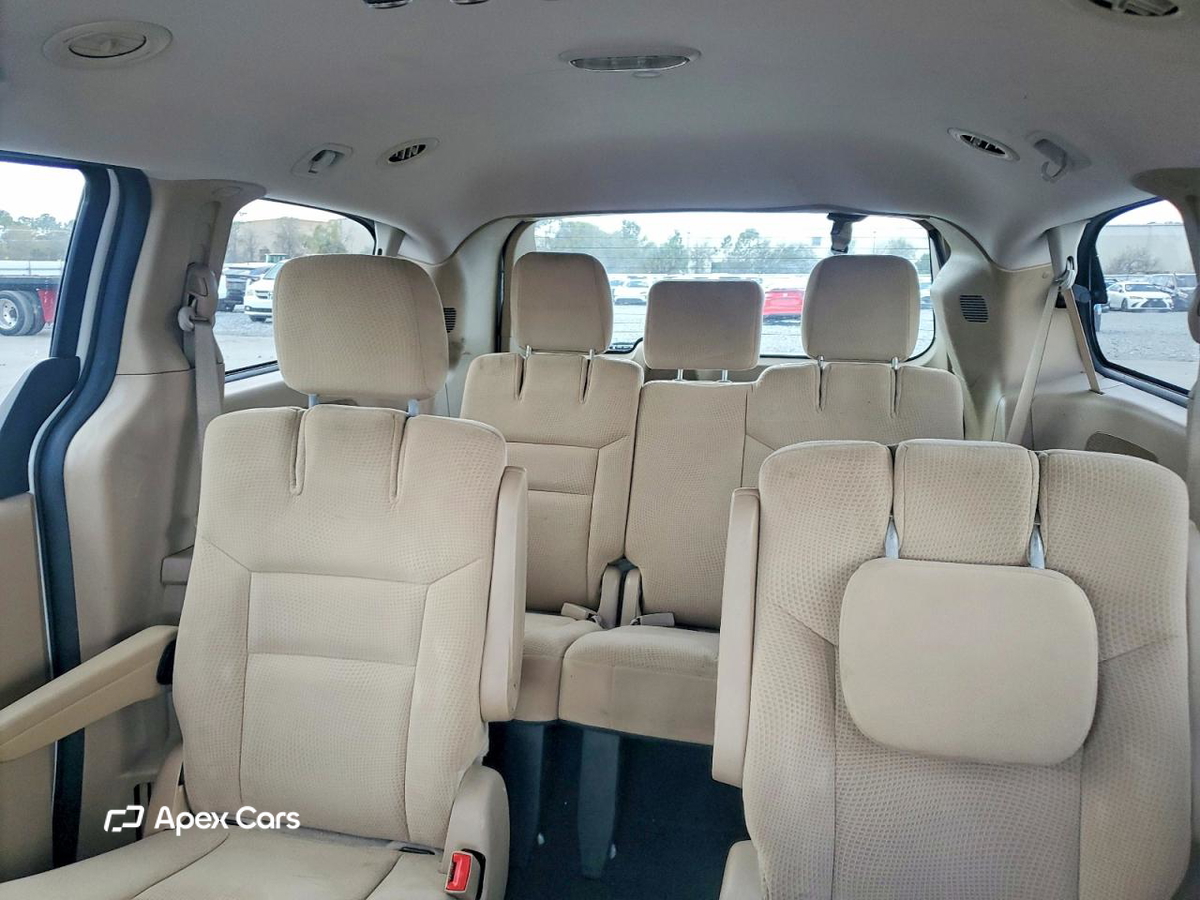 Dodge Caravan 2015