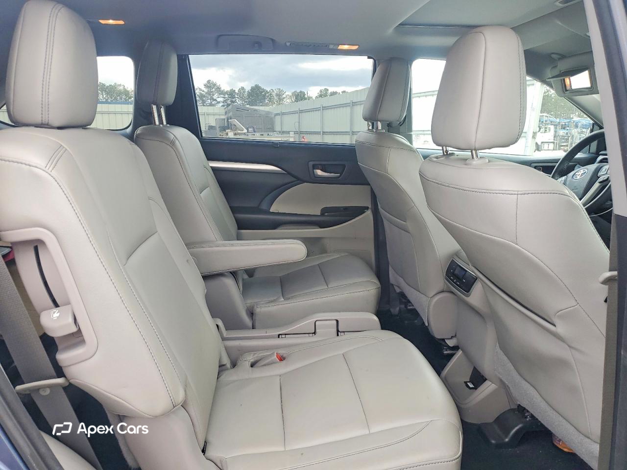 Toyota Highlander 2018