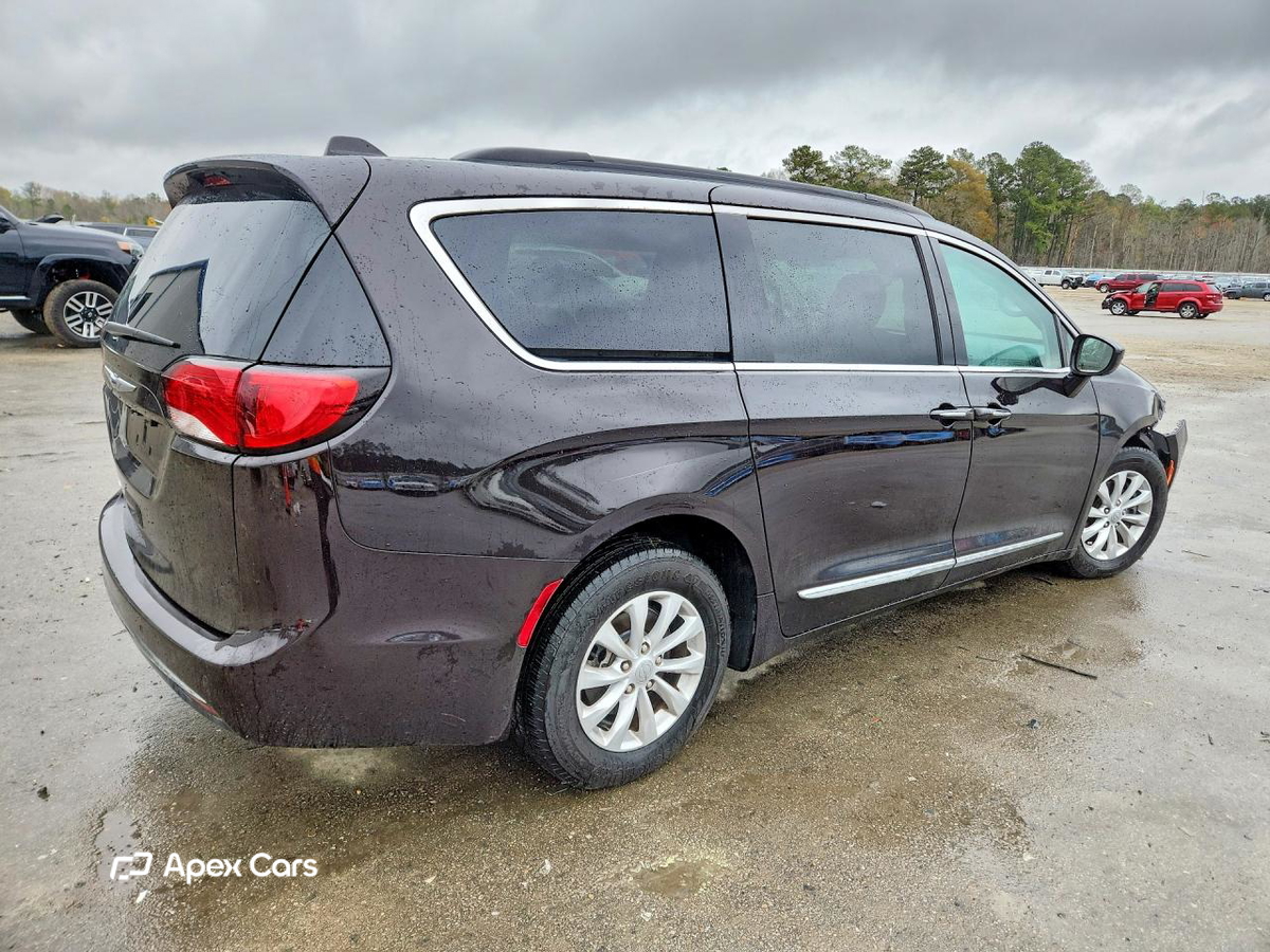 Chrysler Pacifica 2017