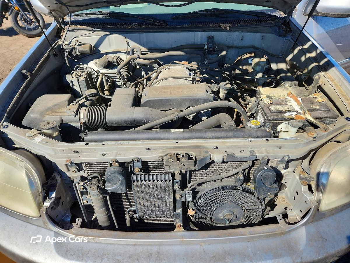Toyota Sequoia 2001