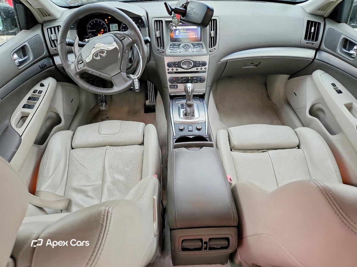 Infiniti G 2012