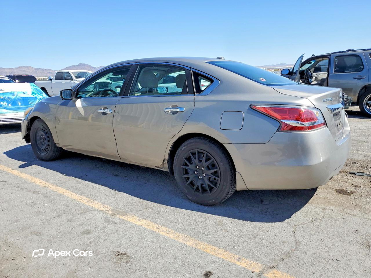 Nissan Altima 2015