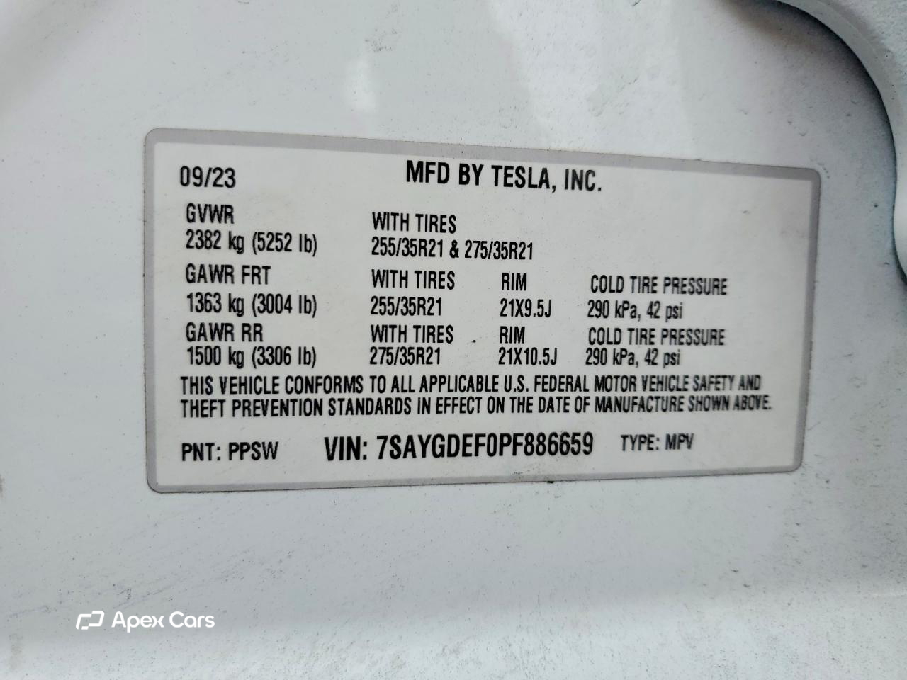 Tesla Model Y 2023
