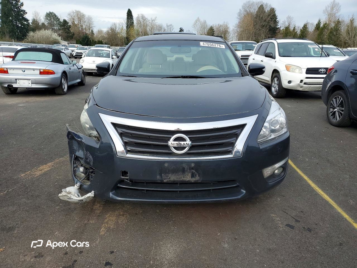 Nissan Altima 2015