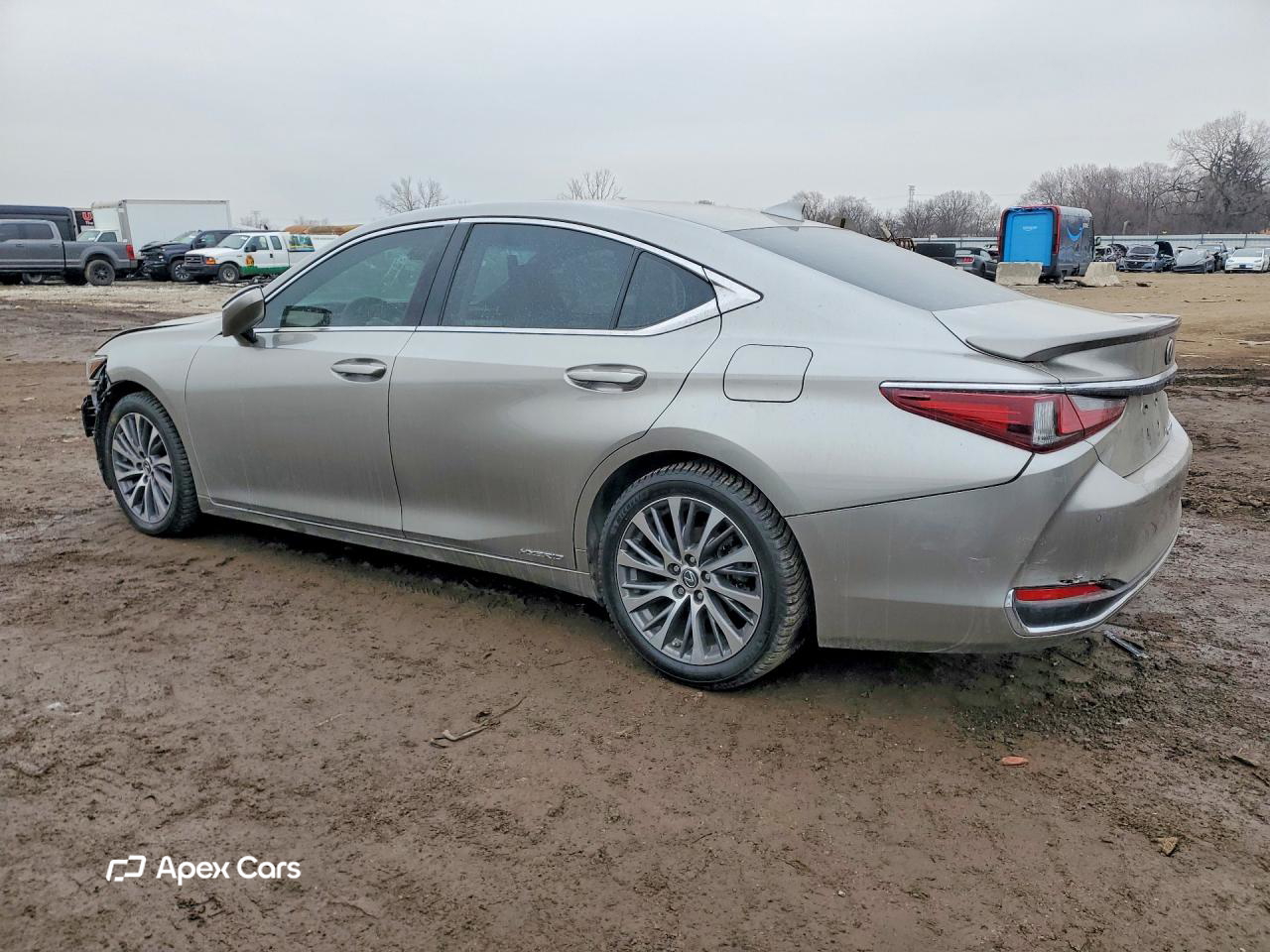Lexus ES 2020