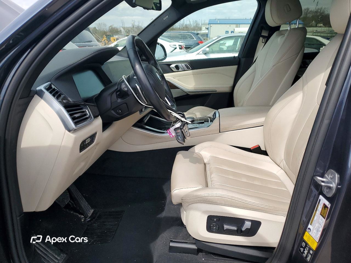 BMW X5 2021