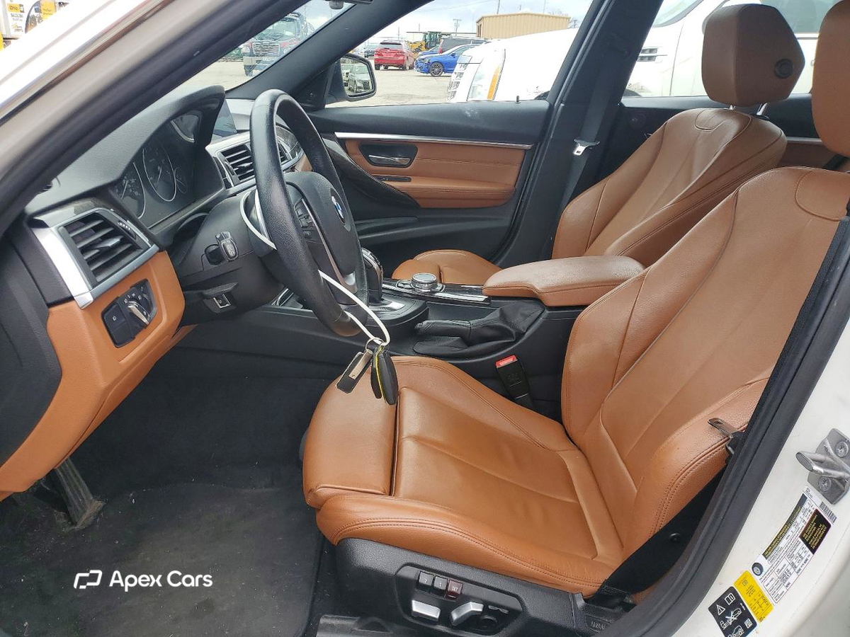 BMW Series 3 2016