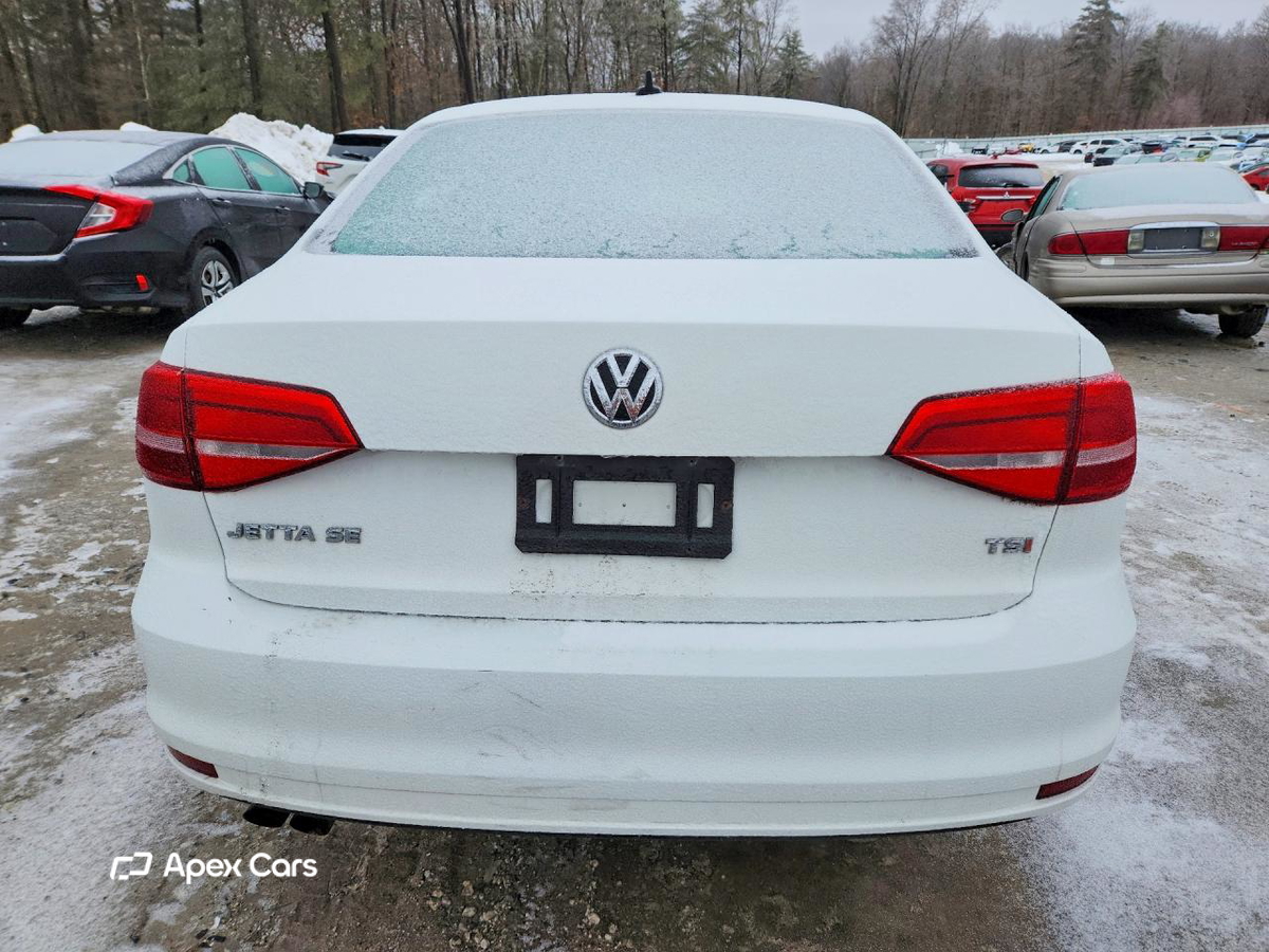 Volkswagen Jetta 2015