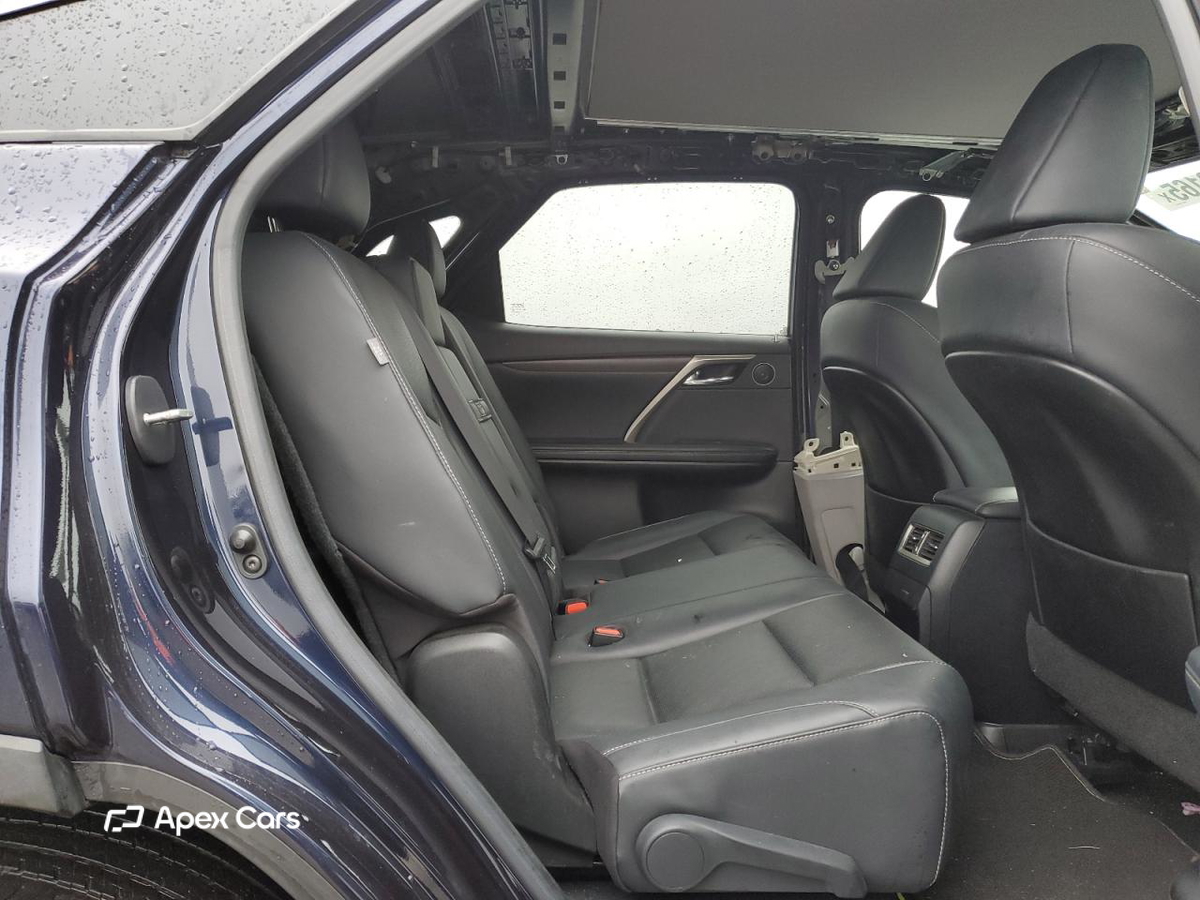 Lexus RX 2022