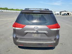 Toyota Sienna 2013