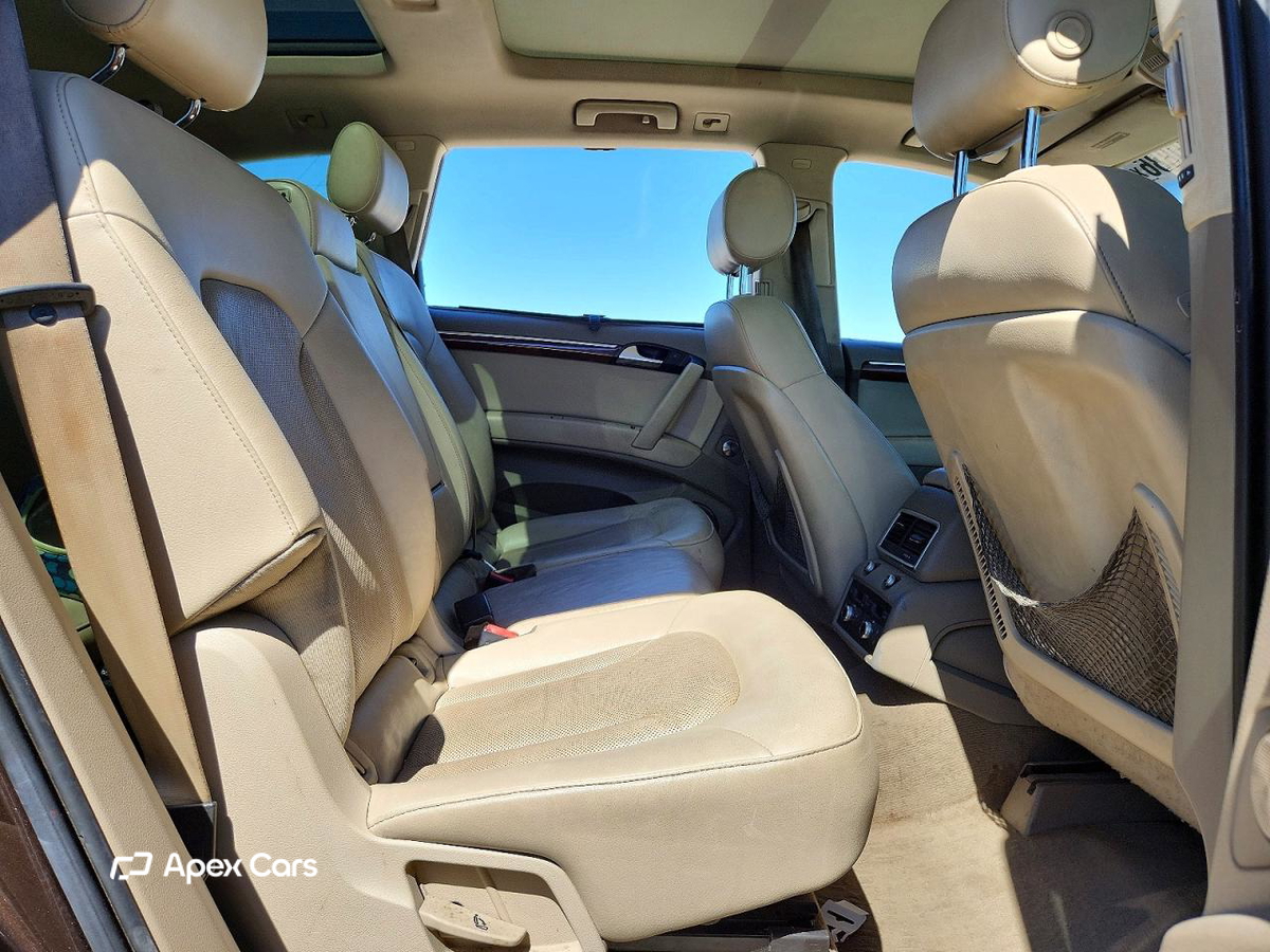 Audi Q7 2011