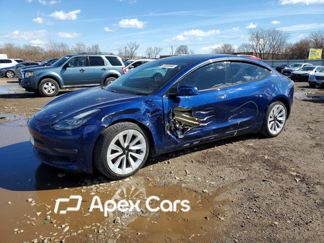 Tesla Model 3 2021 - Image 1 of 13