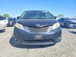 Toyota Sienna 2011