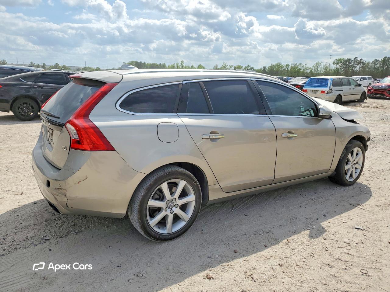 Volvo V60 2016