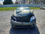 Toyota Avalon 2011
